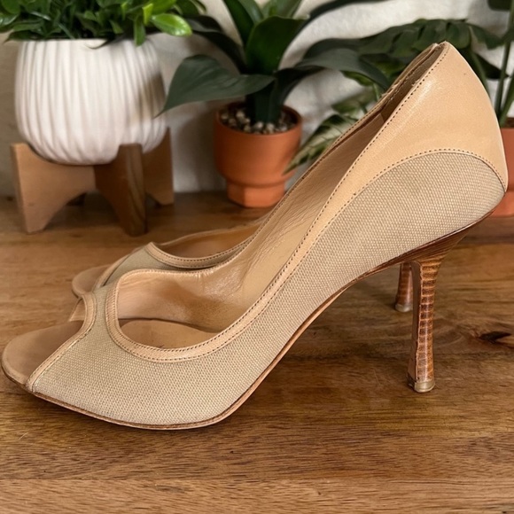 Jimmy Choo flax colored pumps - Picture 10 of 10